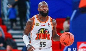 琼斯：今年虽未完成最终目标 但很感激能有机会和兄弟们一起战斗