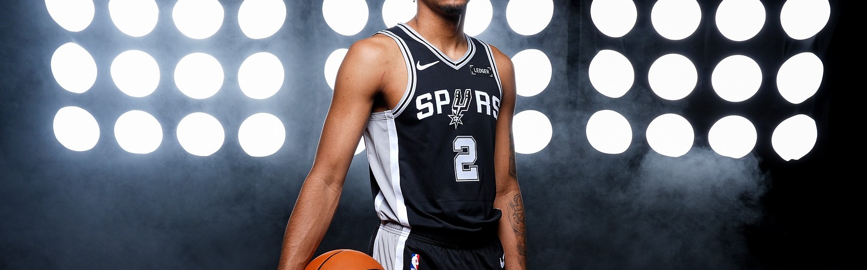 三亿app下载-哈珀谈可能打替补：哈登在雷霆打了三四年替补 每个人都得等机会