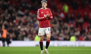 DO：曼联不想积极推动加纳乔、梅努离队，但若报价合适或接受