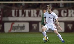 意媒：热那亚有意引进米兰中场波贝加，还看上了米兰前锋科隆博