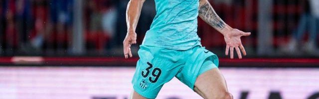 三亿体育-小将福特再献助攻，巴萨边路有他的一片未来